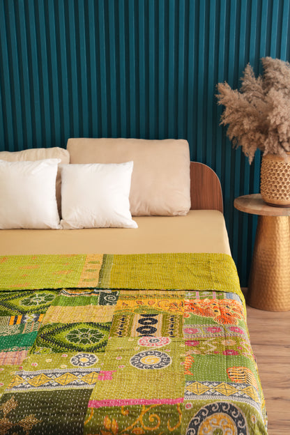 Patchwork Bedding Throw Kantha Quilt - Green