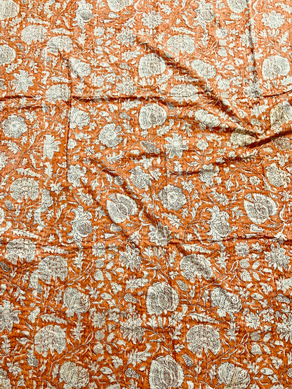 The Minimalist Cotton Kantha Quilt