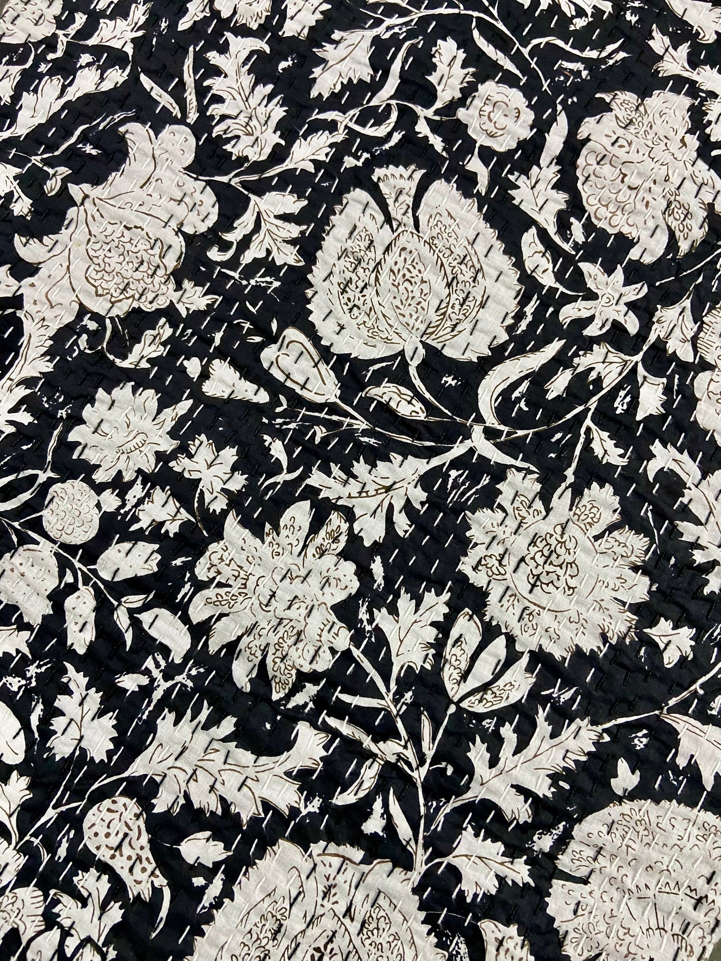 Black Minimalist Floral Pure Cotton Kantha Quilt Indian Handmade Printed Bohemian Kantha Bedspread Throw