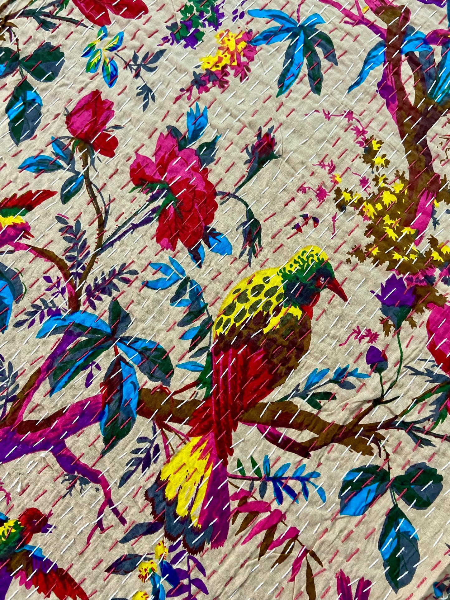 Biege Sparrow Kantha Quilt