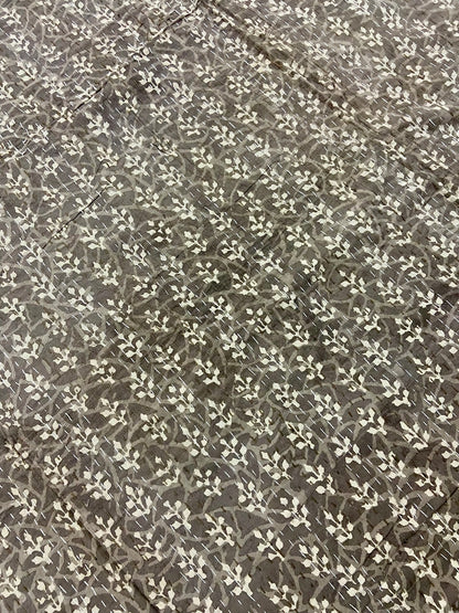 Hand Block Printed Minimalist Cotton Queen Kantha Quilt