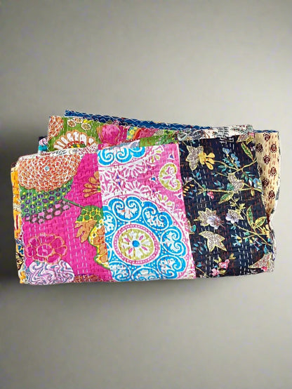 Handmade Patchwork Cotton Queen Kantha Bedspread