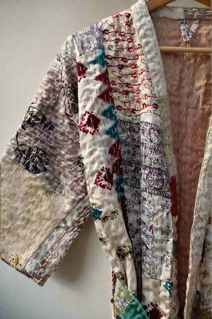 Kantha Robe Vintage Silk Patchwork Beige Kantha Kimono
